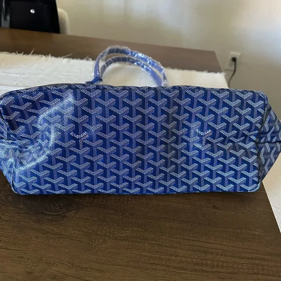 Blue Designer inspired Tote Bag - Picture 4 of 5